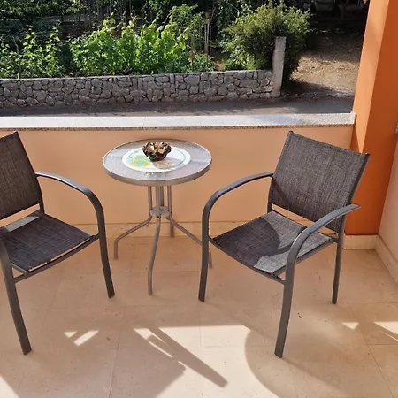 Apartment Volga Petrcane