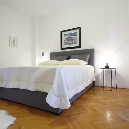 Volga Apartment
